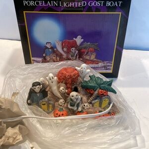 NWT & Vintage 1990s Porcelain Lighted “Gost” Boat
